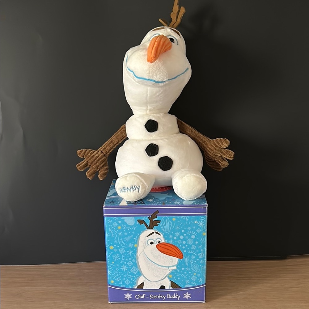 Disney Frozen Olaf Plush White and Brown Stuffed Animal